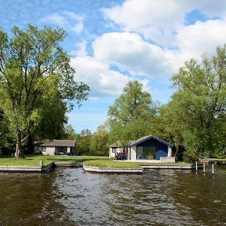Hotel Bungalow Op Eiland Loosdrecht Exterior foto